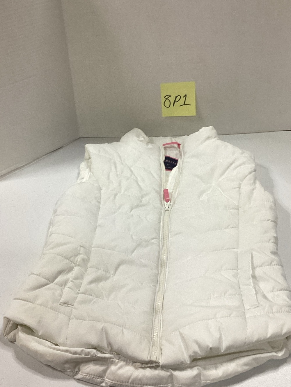 Aeropostale White Quilted Puffer Vest